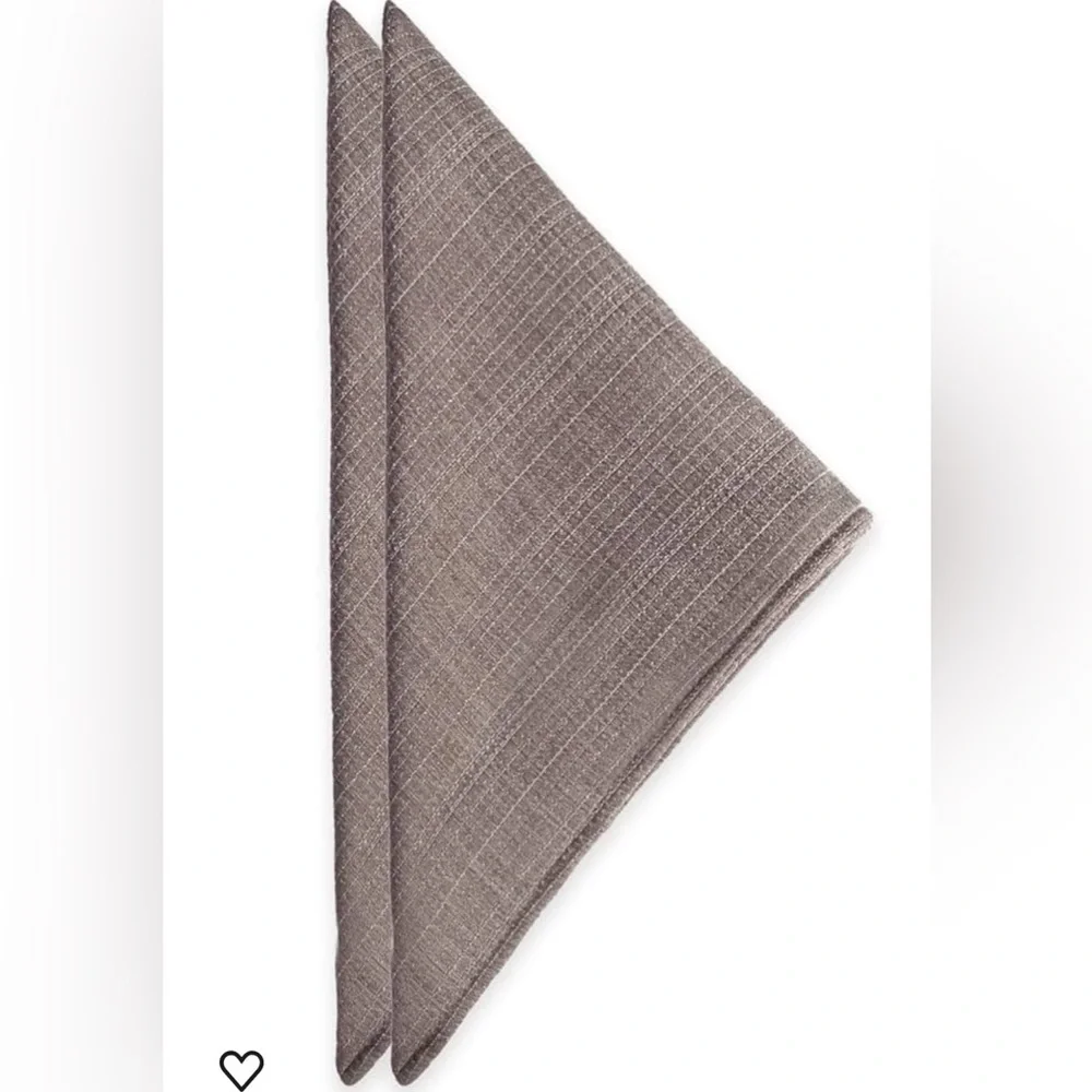 12 Fabulous cloth NORITAKE colorwave napkins color clay. 6 packs of 2